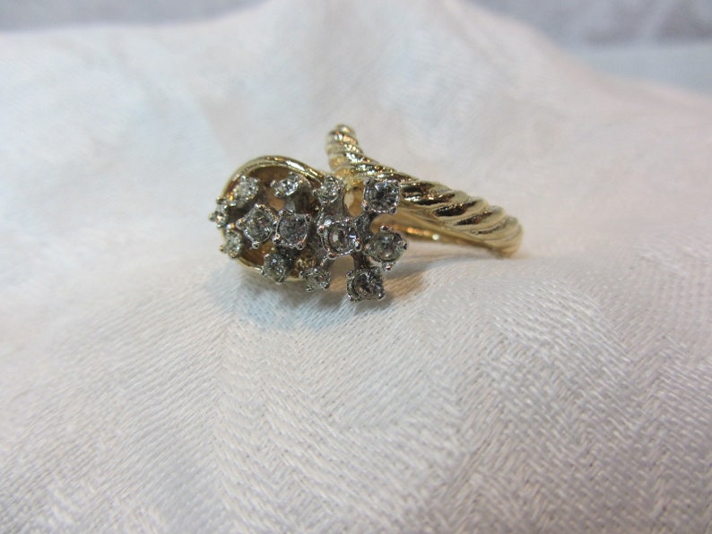 Horn of PlentyCornucopia Gold Tone and Clear Rhinestone Cocktail Ring