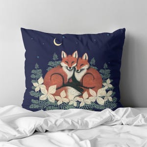 Fox Pillow in a Minimalist Folk Art Woodland Style, Kids Room Decor, Couple&#39;s Gift, Nature Nursery, Woodsy Couch Cushion