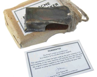 Airborne Cricket Paracadutista WW2 clicker Esercito USA USA D-Day Normandia wk2 Acme in ottone invecchiato con foro e corda