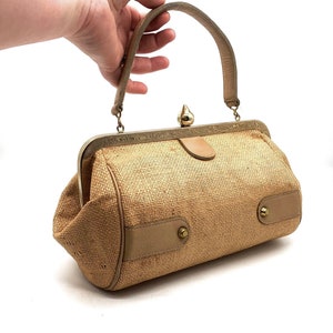 Spring / Summer Handbag Leather And Burlap Linen Type Tan Fabric By Roger Van S. 50s / 60s Gold Tone Hardware Barrel Shape