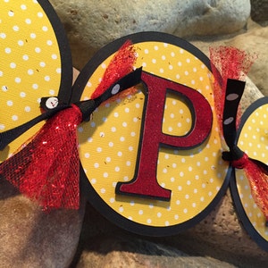 Banner de cumpleaños de Minnie Mouse, decoración de fiesta hecha a mano en cartulina imagen 5