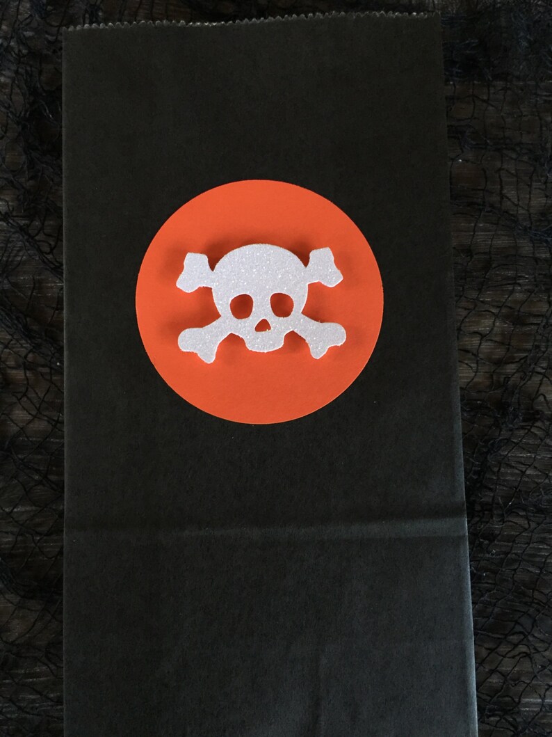 Halloween Treat bag, Halloween Party, Pirate party favor bags, pirate party, pirate goodie bag, skull and cross bones favor bag image 4