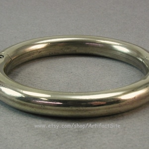 heavy locking bangle bracelet 3908