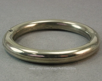 heavy locking bangle bracelet 3908