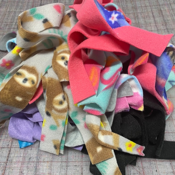 Fleece nesting supplies | Fleece nesting strips | Fleece digging scraps