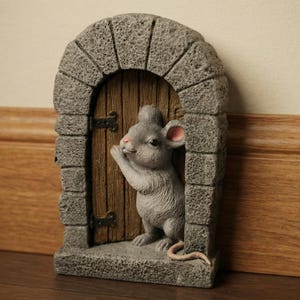 Mouse Door Statue, Charming Whimsical Decor for Home Entryway, Perfect Housewarming or Garden Gift, Concrete mouse decoration afbeelding 1