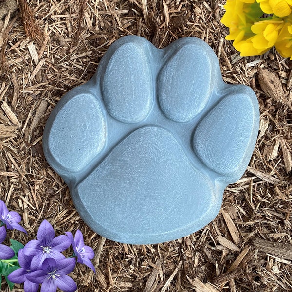 Concrete Dog Paw Print Stepping Stone dog stepping stone for pet stepping stone cat stepping stone paw stepping stone concrete paw print