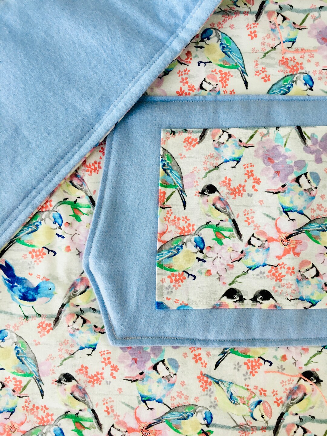 Lap Quilt With Pocket/bird Print Quilt/quilt/blue Quilt/quilt Etsy