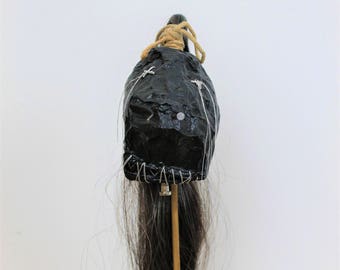 Steckon - Shrunken Head on Stand