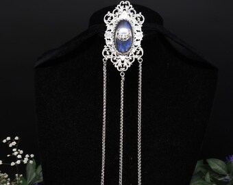 Art Nouveau Brosche mit Mondsymbolik, Kostüm Accessoire, Fantasy Pin, Gothic Schmuck