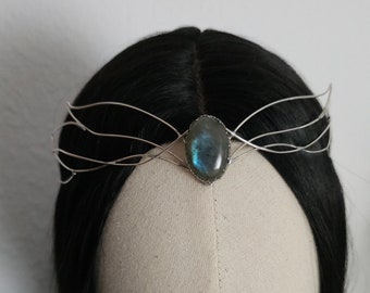 Versilbertes Diadem, Flügel Krone, Elfisches Headpiece, Fantasy und Mittelalter Tiara, Unikat, Hochzeitsreif, Unikat, Labradorit Cabochon