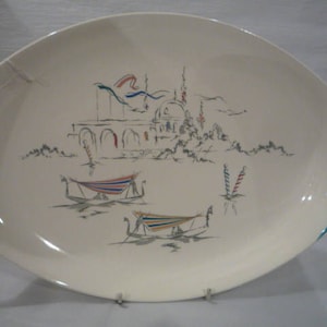 A Royal Doulton Vintage oval Plate,
