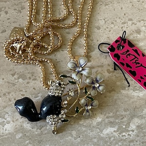 Betsey Johnson Crystal Black Enamel Squirrel & Flowers Fashion Brooch/ Necklace NOS