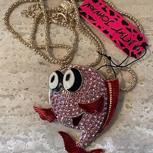 Betsey Johnson Fish necklace/Pendant NOS