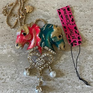 Betsey Johnson Horse Necklace/Brooch with Heart And Dangling Pearls NOS