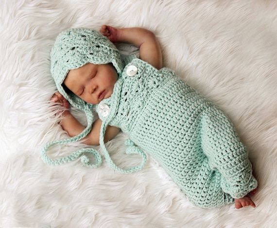 crochet baby jumpsuit pattern