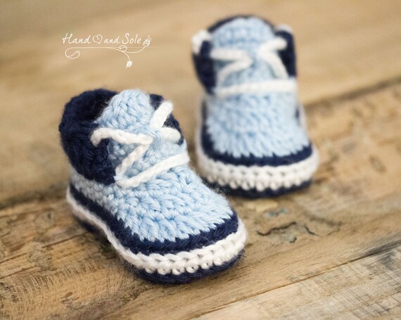 crochet boy booties