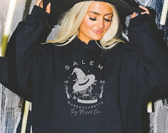 Ze hebben één Salem Witch-hoodie gemist: Massachusetts Halloween-trui uit 1692
