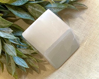 Selenite Polished Cube