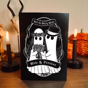 Cartão de saudação aos recém-casados | pequenos fantasmas góticos | assustador | casamento