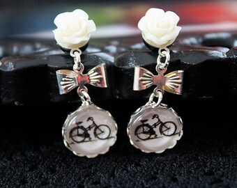 Pretty bicycle and flower plugs gauges 3mm 8G stretched ears dangles