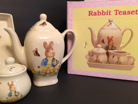 bunny rabbit tea set