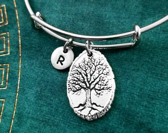 Tree Bracelet Willow Tree Bangle Family Tree Charm Bracelet Tree of Life Bracelet Personalized Initial Pendant Bracelet Mom Bracelet Gift