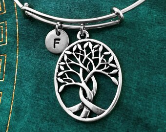 Tree Bracelet Willow Tree Bangle Family Tree Charm Bracelet Tree of Life Bracelet Personalized Initial Pendant Bracelet Mom Bracelet Gift