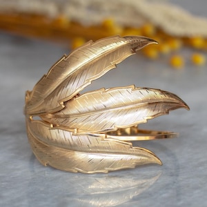 Boho Feather Gold Bridal Arm Cuff Bracelet, Laurel Leaf Arm Band, Greek Goddess Lower Arm Bracelet, Wedding Arm Bangle, Bridesmaid Bracelet