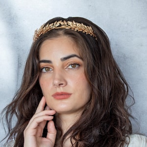Bridal Laurel Leaf Rose Gold Halo Crown– Greek Goddess Olive Headpiece– Wedding Roman Hair Vine– Laurel Wreath Tiara– Grecian Leaf Headband