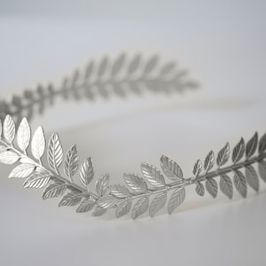 Laurel Leaf Silver Wedding Crown, Greek Goddess Bridal Tiara, Bridal Silver Leaf Princess Crown, Wedding Silver Leaves Princess Headband