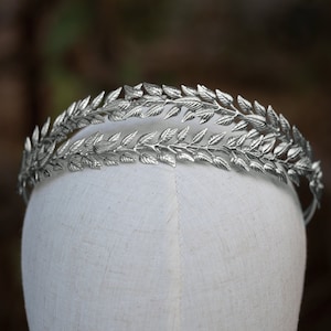 Silver Bridal Laurel Leaf Gold Halo Crown, Greek Goddess Olive Headpiece, Wedding Crown Headband, Roman Hair Vine Headpiece, Laurel Tiara
