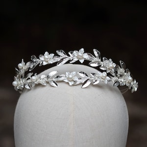 Boho Bridal Silver & Pearl Headband, Greek Goddess Crown, Laurel Leaf Crown, Wedding Hair Accessory, Bridal Head Crown, Gold Wedding Tiara