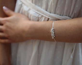 Silver Bridal Delicate Swarovski Crystal Bracelet, Wedding Zircon Bracelet, Bridesmaid Silver Bracelet, CZ Bracelet, Swarovski Arm Bracelet