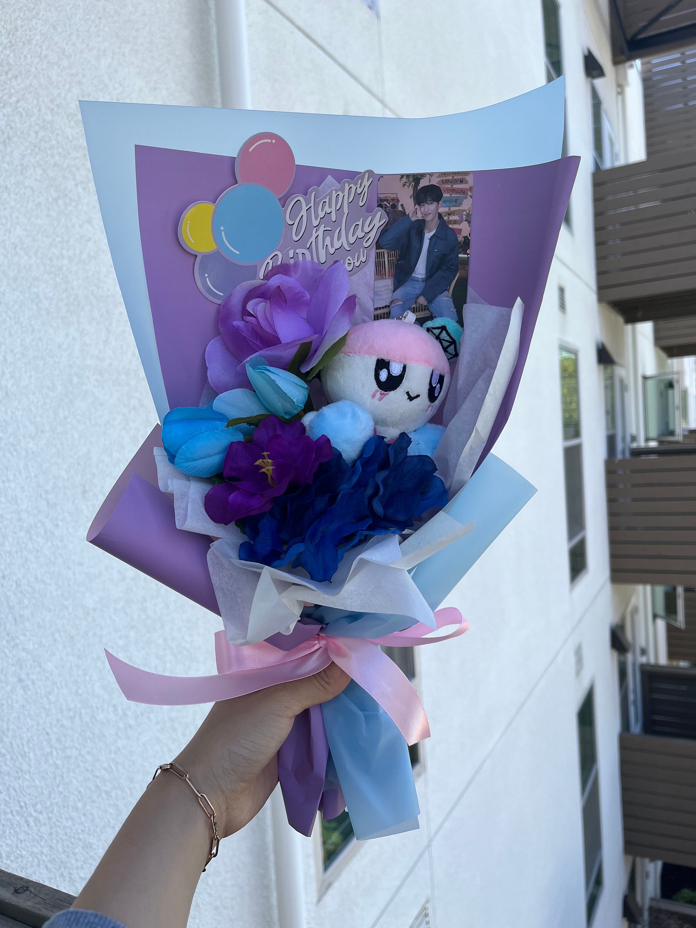 SEVENTEEN Bouquet - Etsy