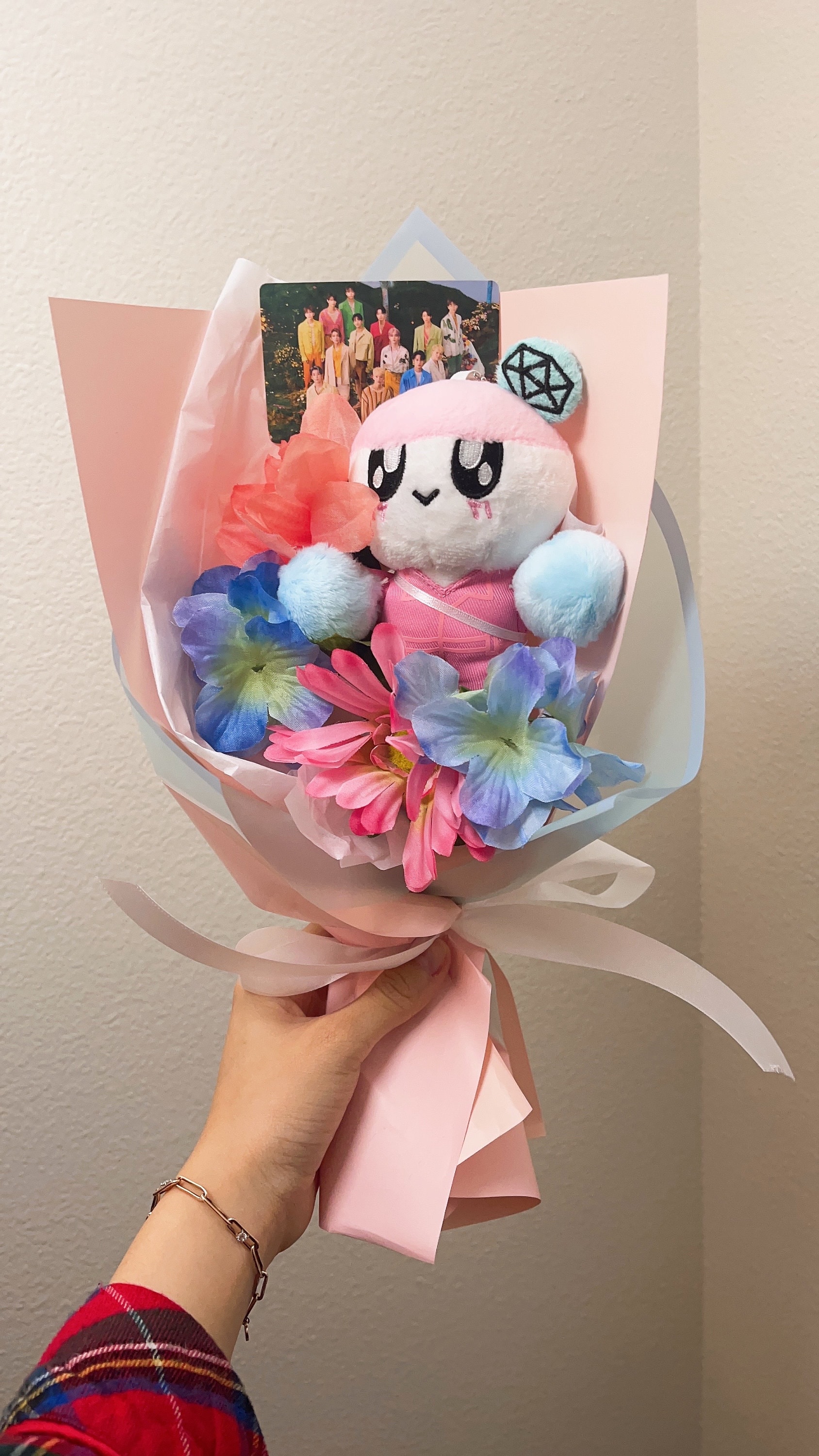 SEVENTEEN Bouquet - Etsy
