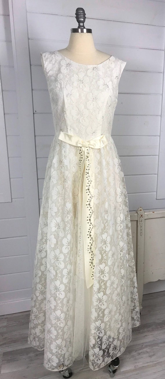 1960s white wedding dress - Gem