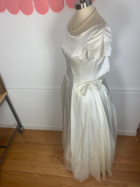 1960s Vintage Satin Wedding Dress | 1960s Vintage… - image 4