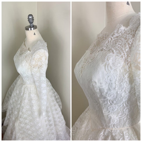 1950s Vintage Lace Wedding Dress / 50's Bridal Gow