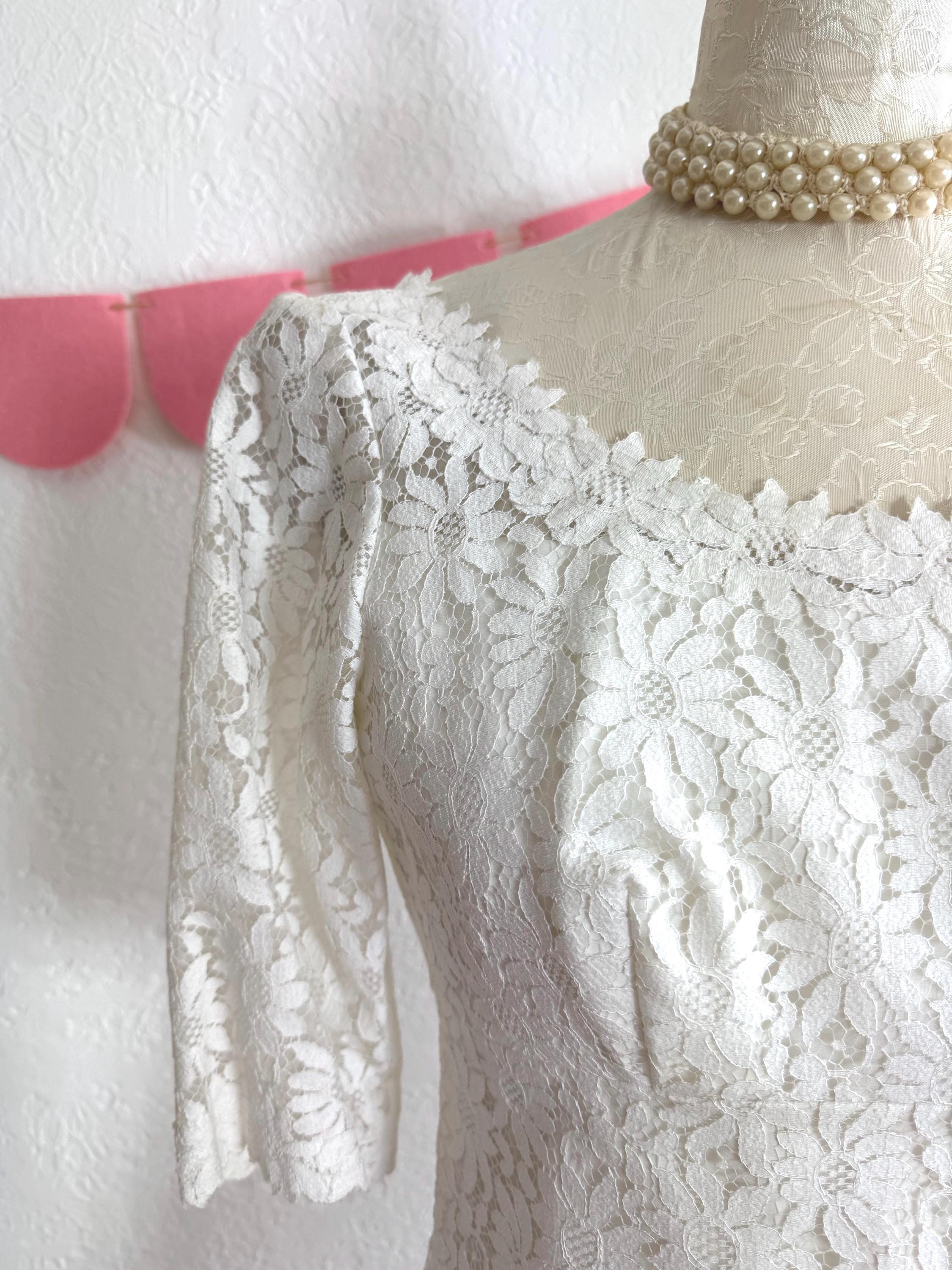White Lace Vintage Wedding Dress