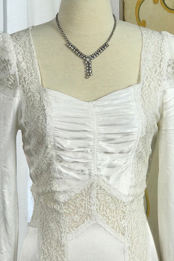 1930's Vintage Wedding Dress / Art Deco Wedding D… - image 3