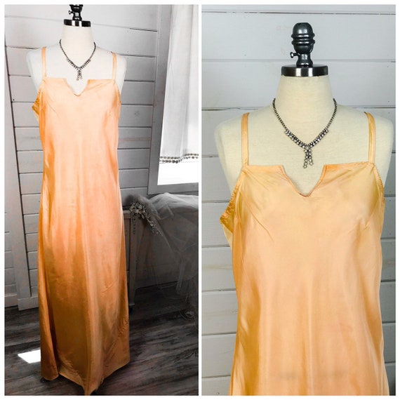 1940s Vintage Peach Slip Dress | 1940s Slip | Casu