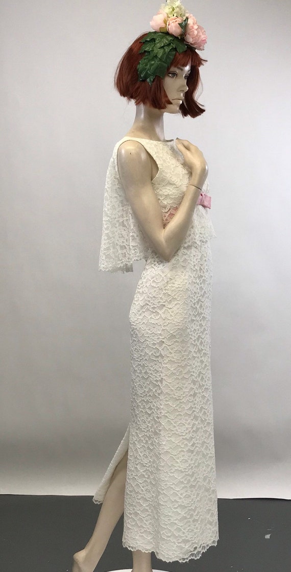1960s Vintage Sleeveless White Lace Wedding Dress… - image 5