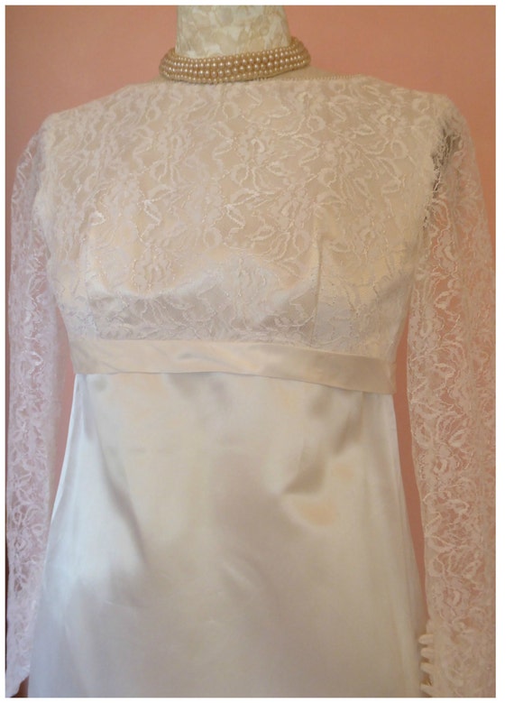 1960s Vintage Wedding Dress / 1960s Sheath Bridal 