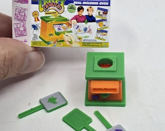 Mini 1:12 Scale Creepy Crawlers Molding Oven Box 3-D Print