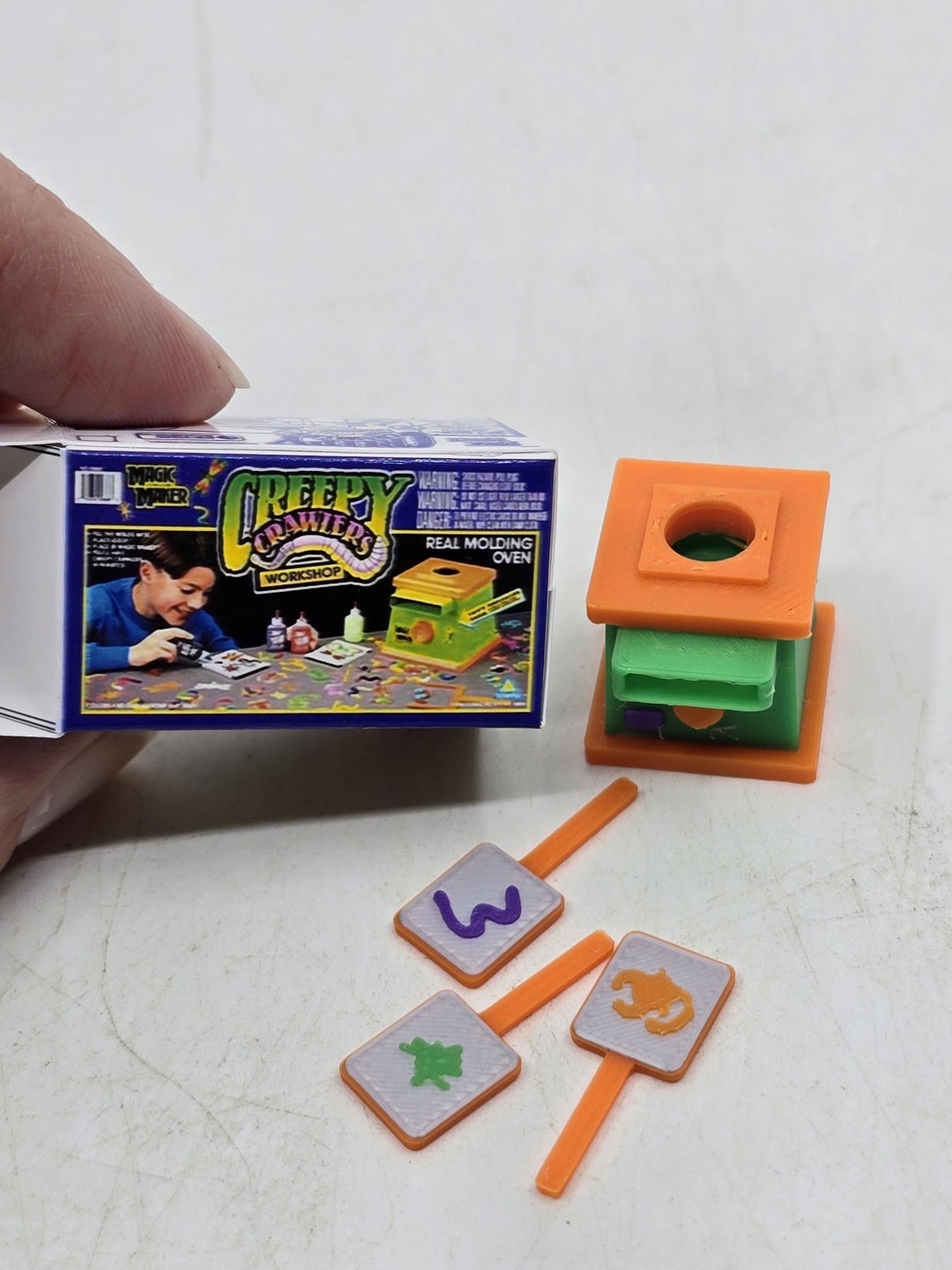 Mini 112 Scale Creepy Crawlers Molding Oven Box 3D Print Miniature 1/12 Dollhouse Display