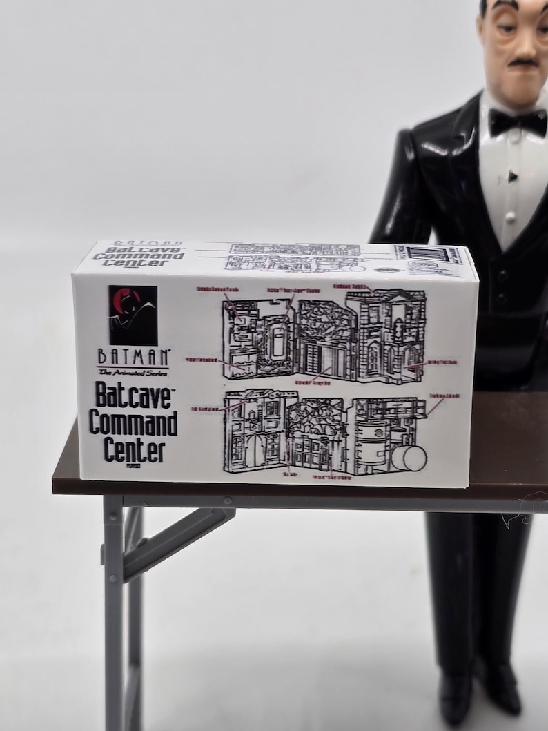 Miniature Box Batman the Animated Series Batcave Command Center Playset ...