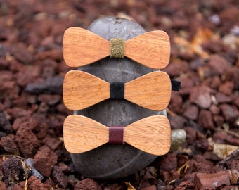 Mahogany Wooden Bow Tie - Traditional (3 leather color options)