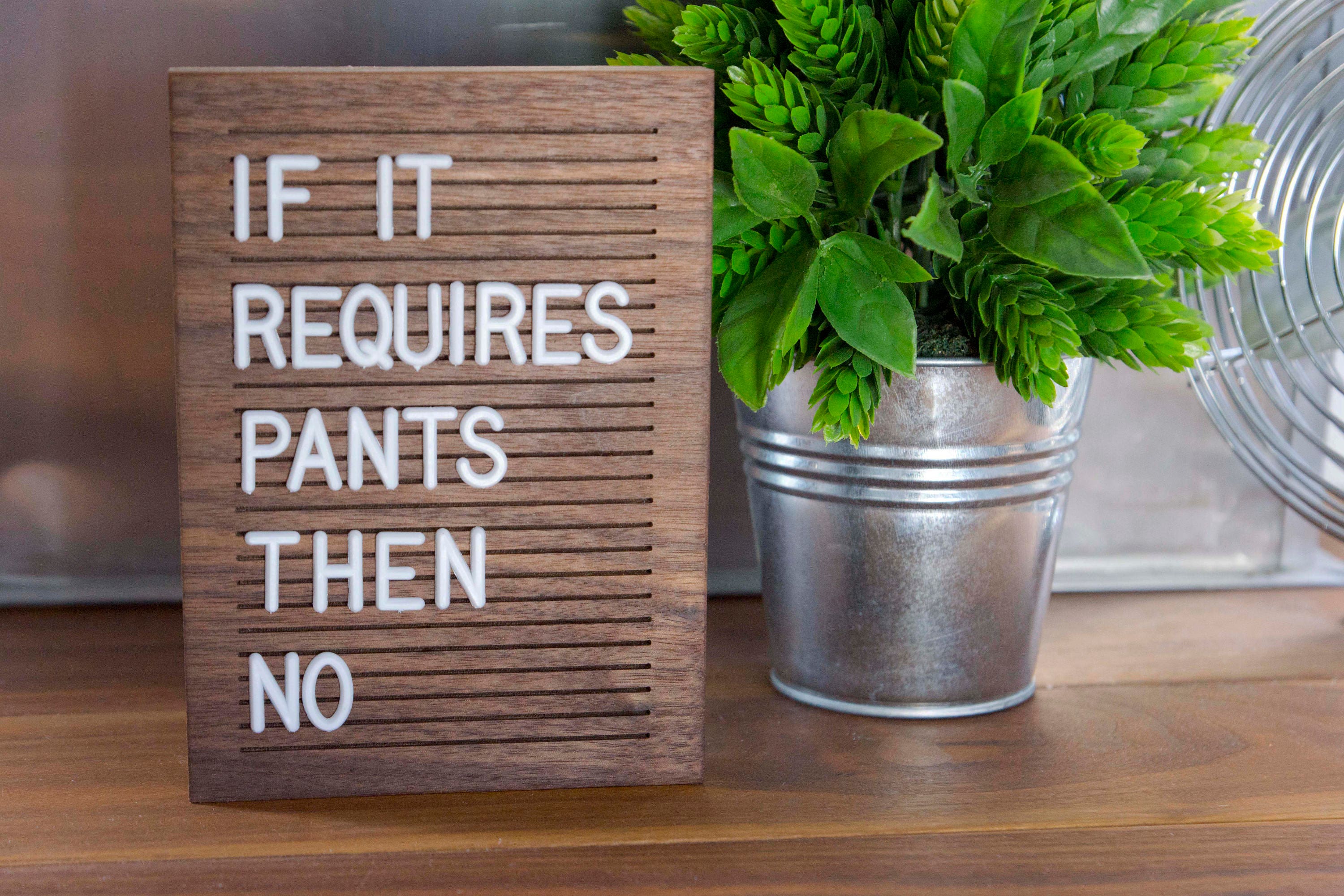 Wooden Letter Board Desktop 5x7 (with 350 letters) Walnut Cubical