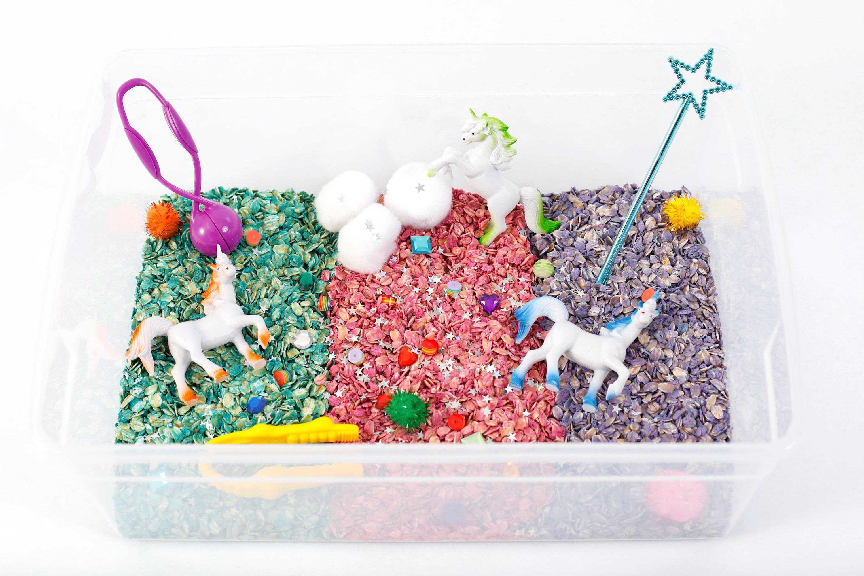 Caja de suscripción de juguetes para niños. Recibe 4-6 juguetes pequeños  con licencia para niñas de 4 a 8 años